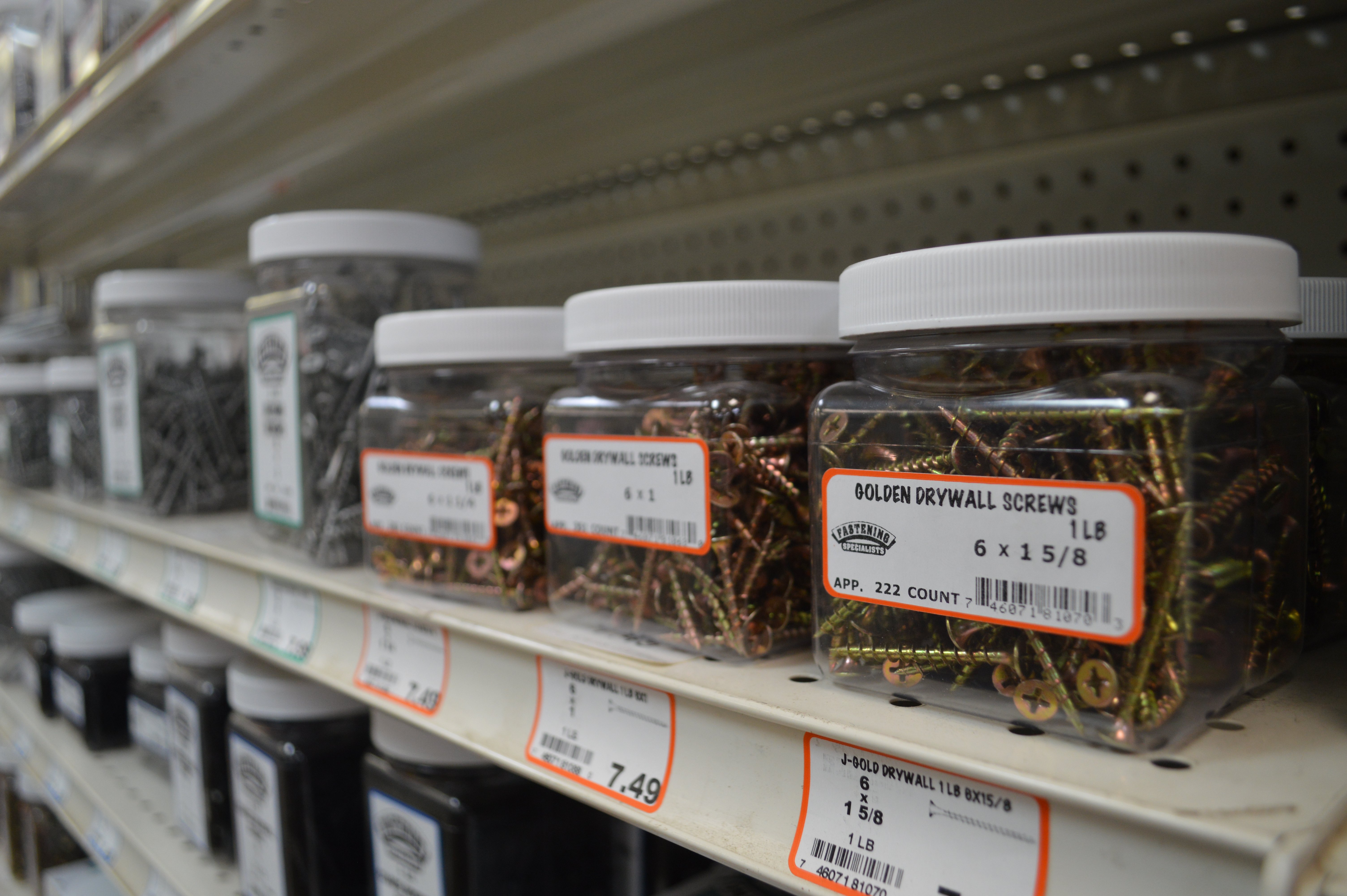Hardware Store pic 3