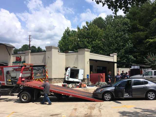 moe's crash